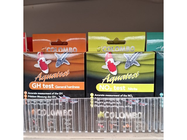 Assortiment vijver benodigdheden colombo - afbeelding 21 van  24