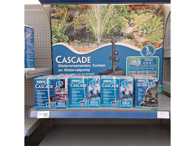 Assortiment vijver benodigdheden hozelock - afbeelding 1 van  6