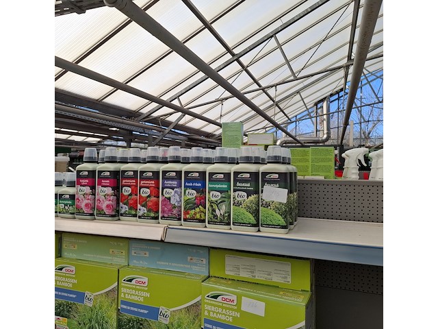 Assortiment voeding/meststof dcm - afbeelding 5 van  12