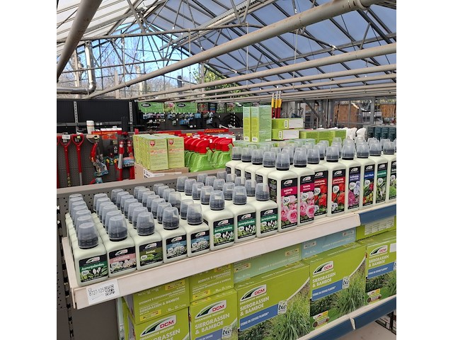 Assortiment voeding/meststof dcm - afbeelding 6 van  12