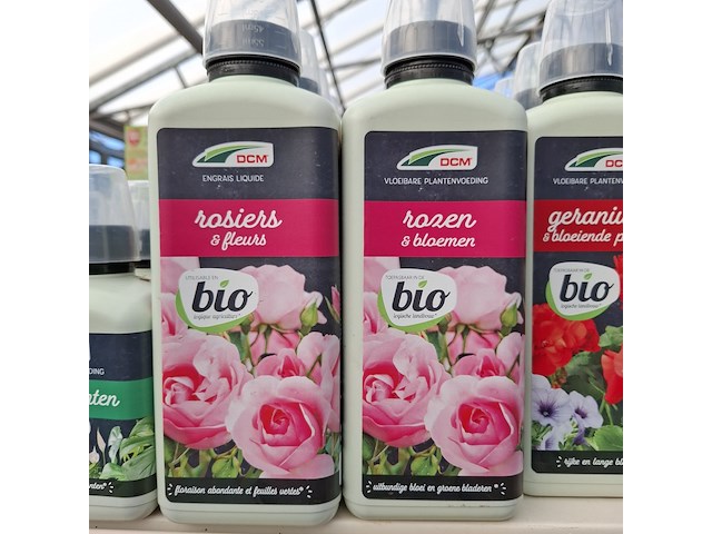 Assortiment voeding/meststof dcm - afbeelding 11 van  12