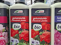 Assortiment voeding/meststof dcm - afbeelding 12 van  12