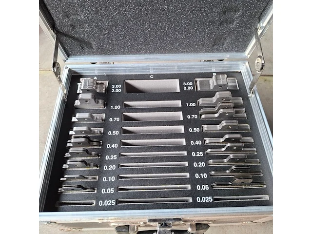 Assortiment vulplaatjes in koffer - afbeelding 2 van  5