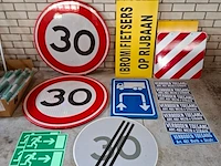 Assortiment waarschuwings/aanduidingsborden