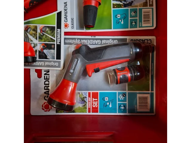 Assortiment waterkoppelingen o.a. gardena - afbeelding 2 van  18