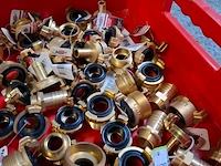 Assortiment waterkoppelingen o.a. gardena - afbeelding 7 van  18