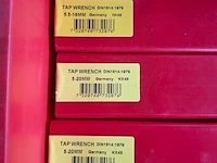 Assortiment wringijzers, boren en machinetappen dormer - afbeelding 5 van  14