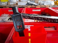 Assortiment wringijzers, boren en machinetappen dormer - afbeelding 7 van  14