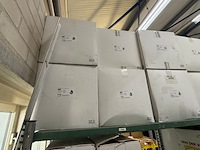 Assortiment zonnepaneel bevestigingsmateriaal o.a. van der valk - afbeelding 1 van  6