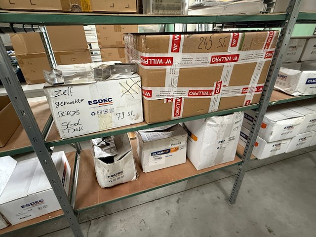 Assortiment zonnepaneel bevestigingsmateriaal - afbeelding 2 van  8