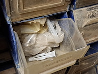 Assortimentdoos met ijzerwaar - afbeelding 2 van  15