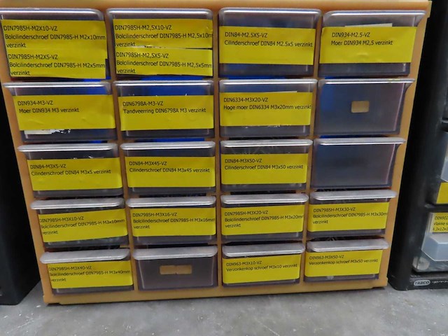 Assortimentkastje met inhoud (6x) - afbeelding 6 van  9