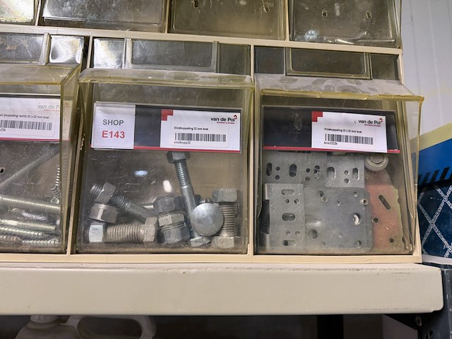 Assortimentsbakken met ijzerwaren - afbeelding 5 van  9