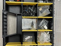 Assortimentsdoos incl. inhoud bestaande uit o.a. schroeven, kabels & stekkers - afbeelding 3 van  3