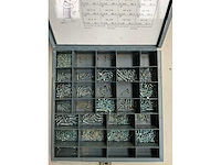 Assortimentskisten met inhoud - afbeelding 5 van  5