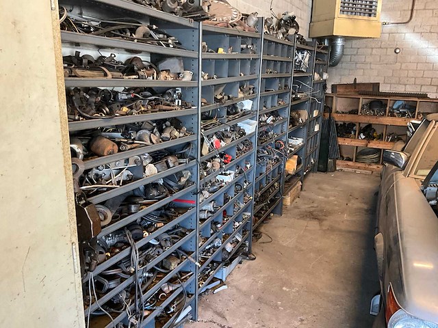 Assortimentstelling 500x195x35cm + inhoud - afbeelding 1 van  8