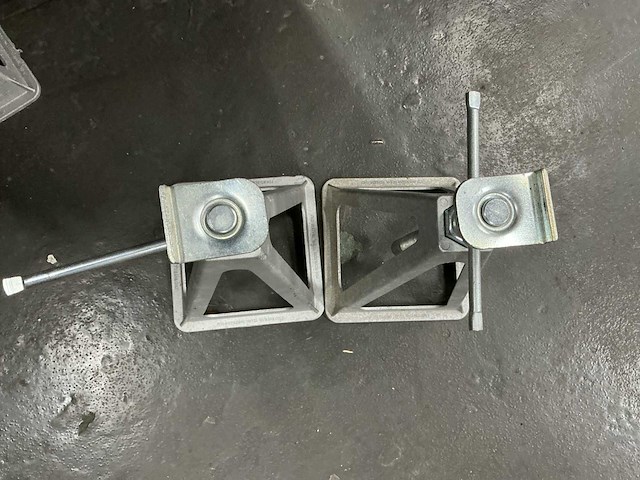 Assteun (2x) - afbeelding 2 van  2