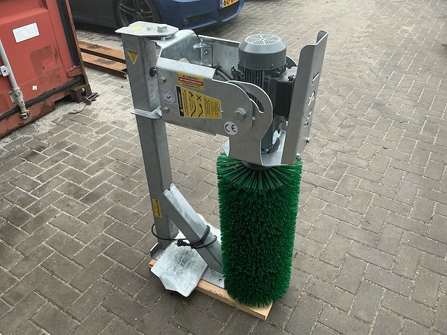 Ast - 2025 - wellbrush - borstelmachine - afbeelding 3 van  8