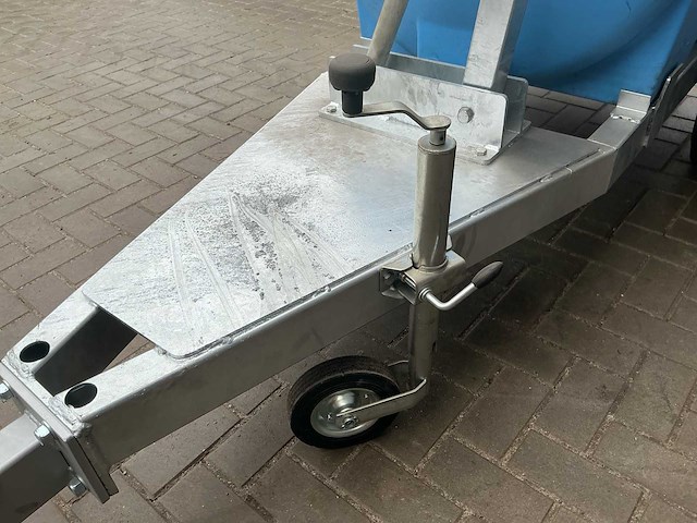 Ast cho-750 chasis gemonteerde tank 750ltr. - afbeelding 1 van  13