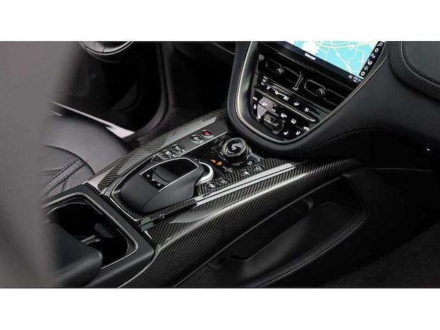 Aston martin - dbx - 4.0 v8 707 - s-632-fv - 2023 - afbeelding 28 van  39