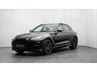 Aston martin - dbx - 4.0 v8 707 - s-632-fv - 2023 - afbeelding 1 van  39