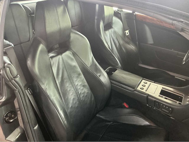 Aston martin db9 5.9 v 12 volante 2007 17654 mijl - afbeelding 16 van  26