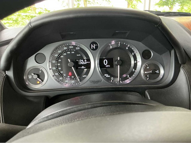 Aston martin db9 5.9 v 12 volante 2007 17654 mijl - afbeelding 20 van  26