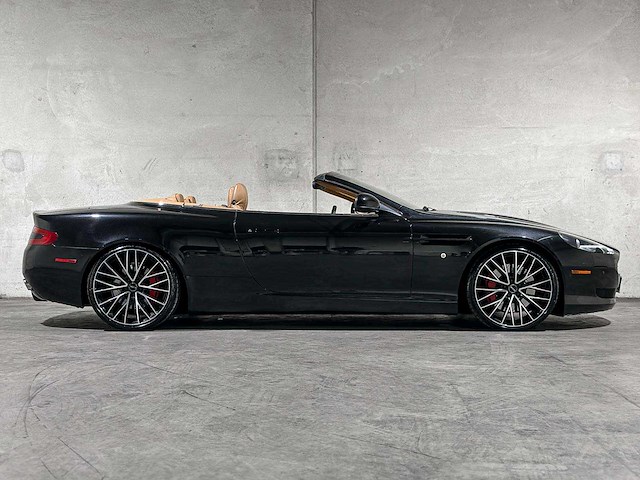 Aston martin db9 volante 6.0 v12 517pk 2010 cabriolet, p-330-gj youngtimer - afbeelding 5 van  52
