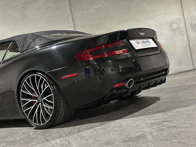 Aston martin db9 volante 6.0 v12 517pk 2010 cabriolet, p-330-gj youngtimer - afbeelding 16 van  52