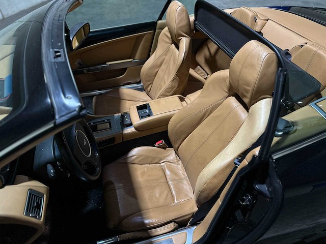 Aston martin db9 volante 6.0 v12 517pk 2010 cabriolet, p-330-gj youngtimer - afbeelding 37 van  52