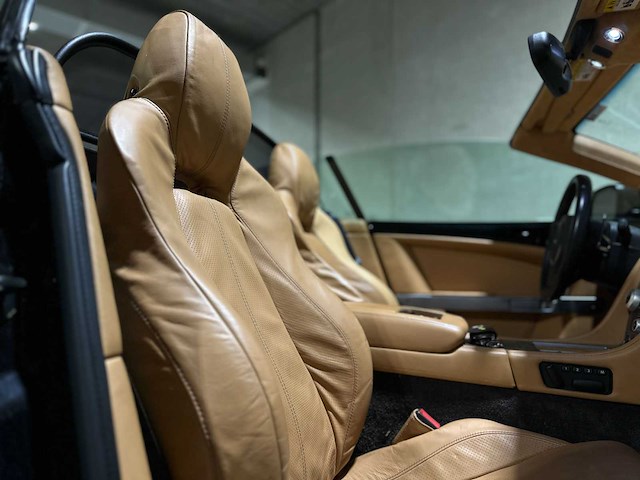 Aston martin db9 volante 6.0 v12 517pk 2010 cabriolet, p-330-gj youngtimer - afbeelding 42 van  52