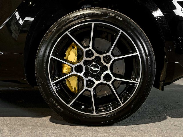 Aston martin dbx 4.0 v8 1913 551pk 2020 (1 of 500), hnt-92-v - afbeelding 8 van  25