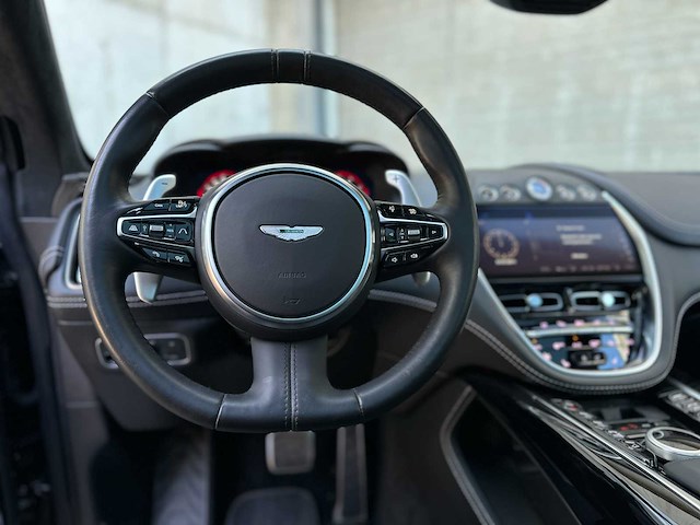 Aston martin dbx 4.0 v8 1913 551pk 2020 (1 of 500), hnt-92-v - afbeelding 22 van  25