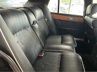 Aston martin lagonda 5.3 v8 automatic | 1985 | british luxury & futuristic design - afbeelding 7 van  26