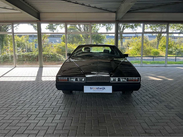 Aston martin lagonda 5.3 v8 automatic | 1985 | british luxury & futuristic design - afbeelding 12 van  26