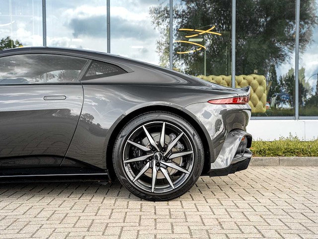 Aston martin vantage 4.0 v8 510pk 2021, x-777-dl - afbeelding 27 van  86