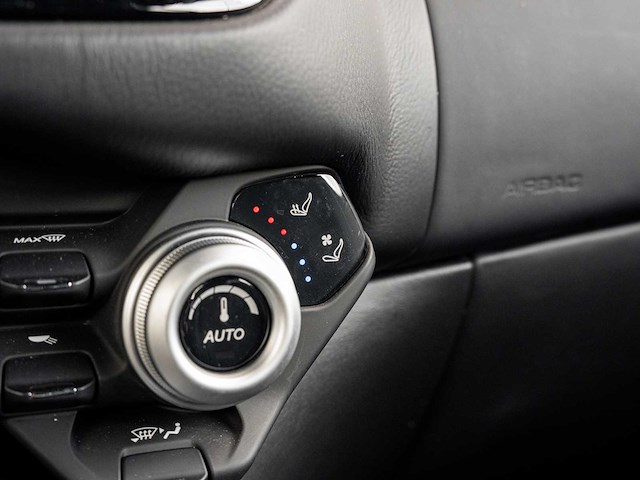 Aston martin vantage 4.0 v8 510pk 2021, x-777-dl - afbeelding 50 van  86