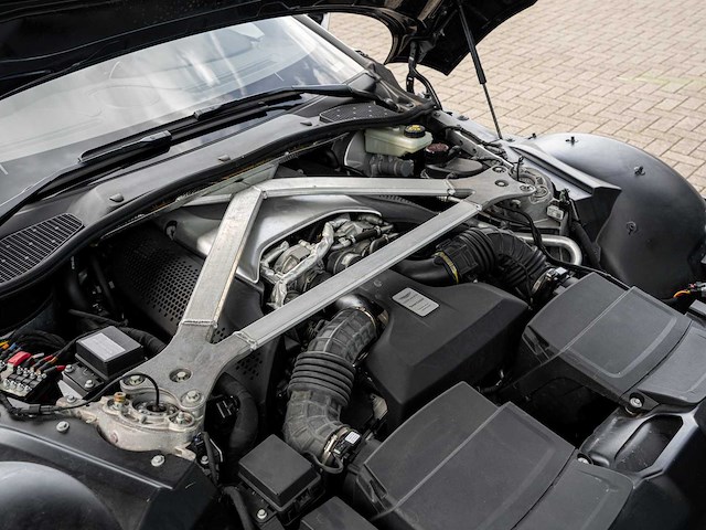 Aston martin vantage 4.0 v8 510pk 2021, x-777-dl - afbeelding 82 van  86