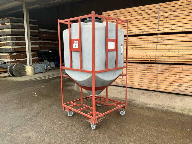 Astro silo gebruikt voor granulaat (4x) - afbeelding 1 van  15