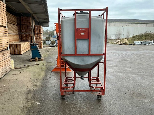 Astro silo gebruikt voor granulaat (4x) - afbeelding 10 van  15