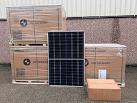 Astronergy - set van 108 zonnepanelen (410 wp) - goodwe 36k omvormer - afbeelding 1 van  11
