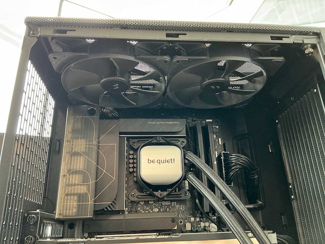 Asus - desktop - afbeelding 3 van  4