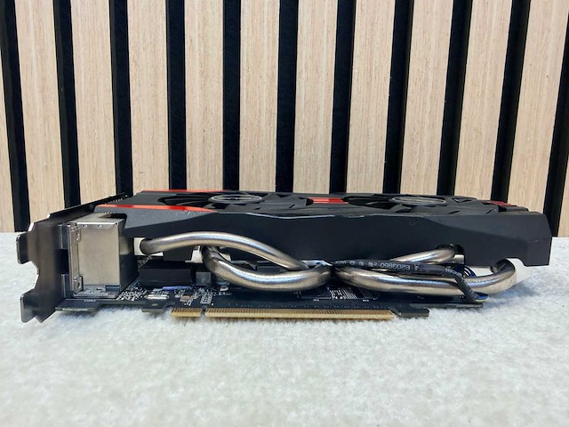 Asus - geforce gtx 760 directcu ii oc - 2gb / gddr5 / gaming videokaart - afbeelding 6 van  11