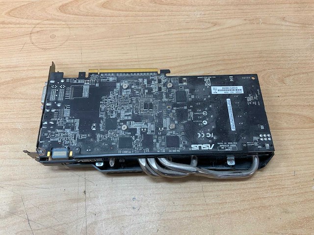 Asus - gtx660-dc2-2gd5 - videokaart - afbeelding 3 van  4