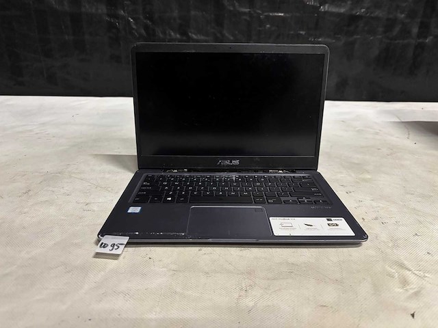 Asus - laptop - afbeelding 1 van  3