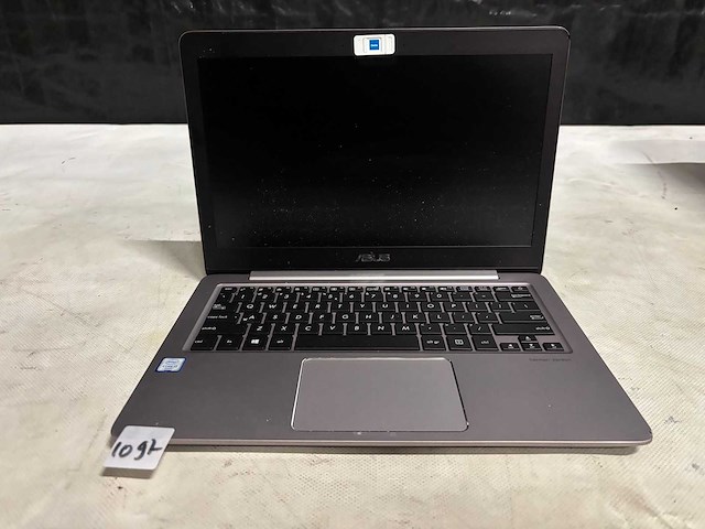 Asus - laptop - afbeelding 1 van  3