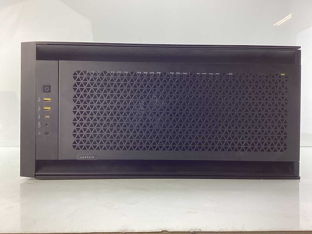 Asus - rog strix - msi rtx 5090 - computer part - afbeelding 5 van  6