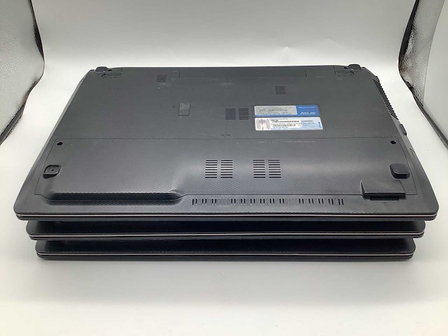 Asus a55u (3x) + r500vd (1x) i7 laptop (4x) - afbeelding 4 van  7
