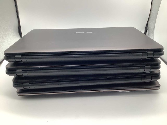 Asus a55u (3x) + r500vd (1x) i7 laptop (4x) - afbeelding 6 van  7