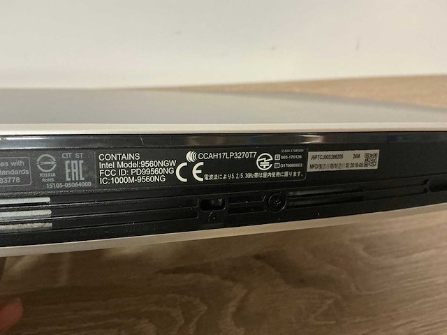 Asus all-in-one desktop - afbeelding 7 van  7